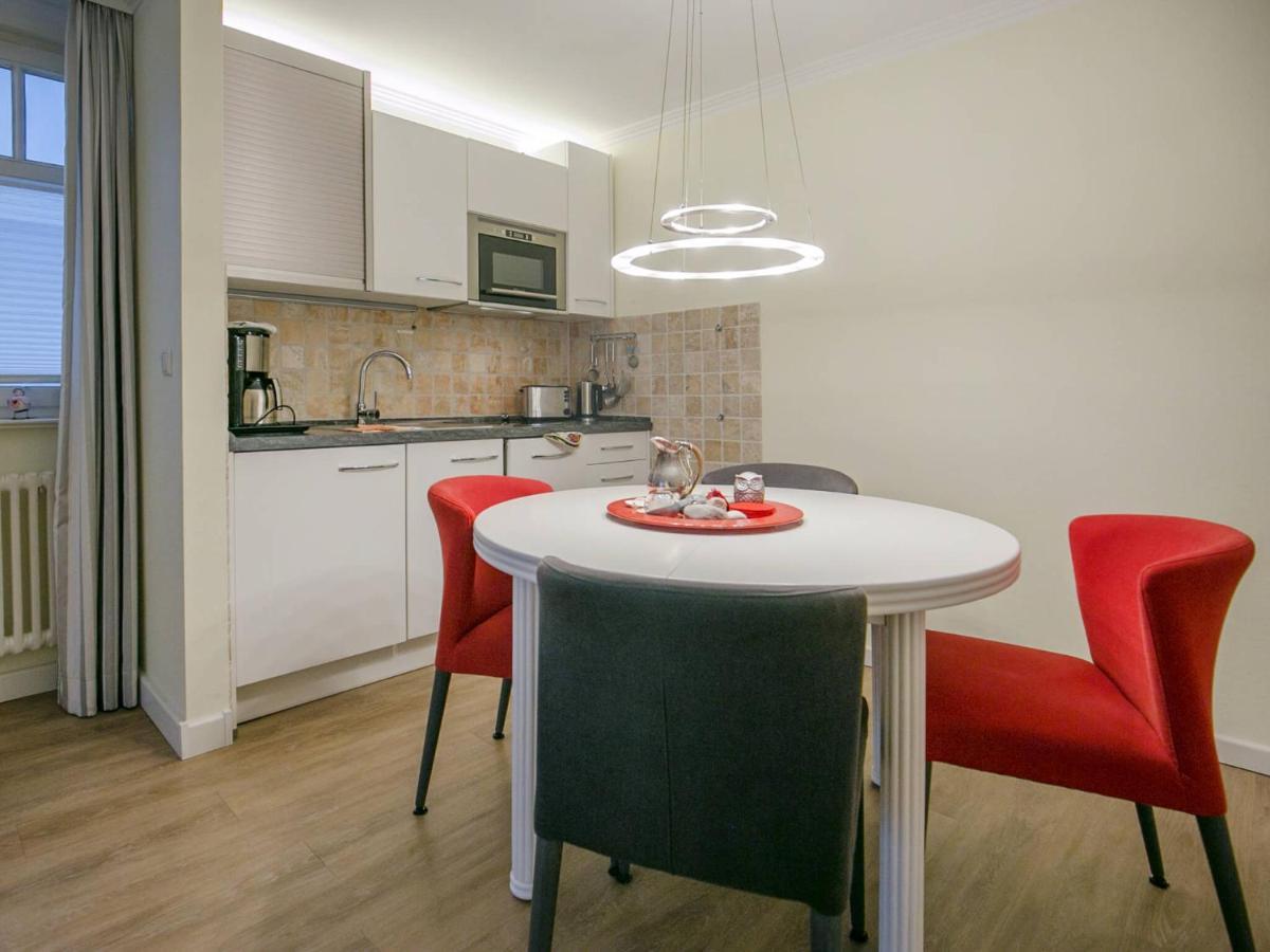 Apartment Strandvillen - Mit Meerblick, 1 Schlafzimmer Und Balkon Sv-762
